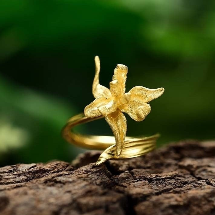 Iris Flower Leaves Ring