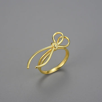 Lovely Knot Gift Ring